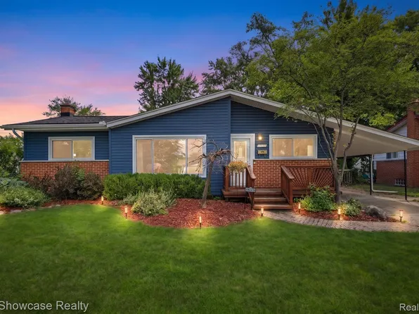 14630 Melrose St, Livonia, MI 48154