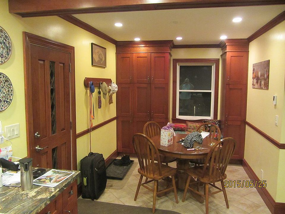 2nd image of 28 College Ave