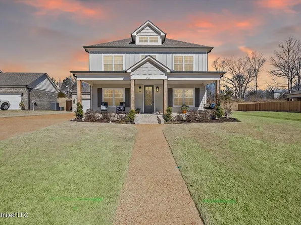 1254 Creekside Ln, Hernando, MS 38632
