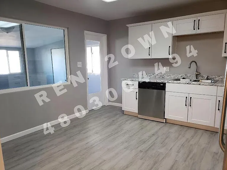 3324 W Krall St — Photo 9