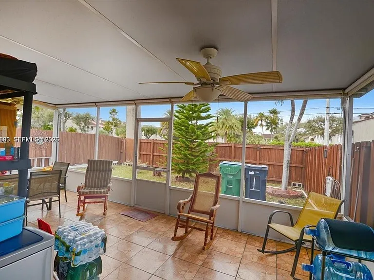 13741 SW 160th Ter — Photo 29