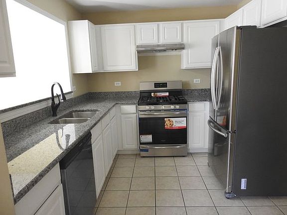 4th image of 401 N Seminary Ave #1
