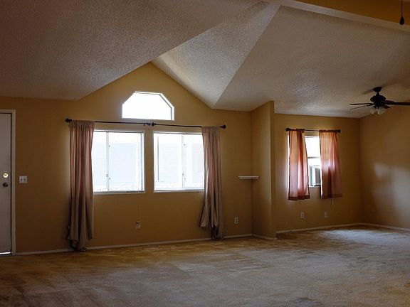 2nd image of 331 Mandolin Dr #331