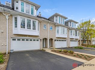 994 N Glenview Ct, Palatine, IL 60067