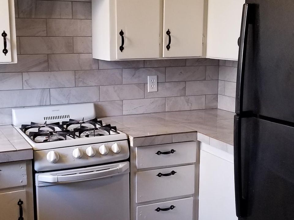 1st image of 1809 Avenue S APT D