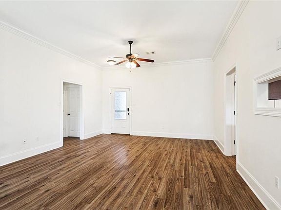 3rd image of 20278 Bella Gardens Cir