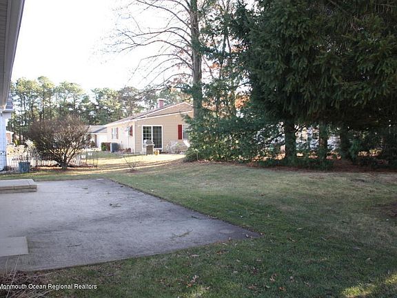 4th image of 7 Wedgeport Dr