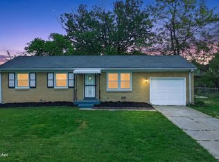 11214 Deering Rd, Louisville, KY 40272