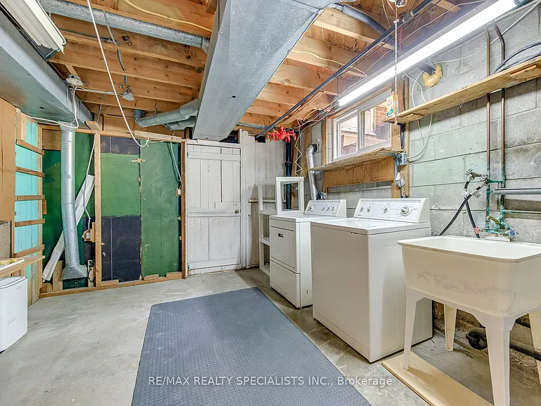 59 Ofield Rd — Photo 36