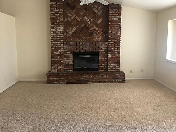 3rd image of 7711 Catalpa Ave