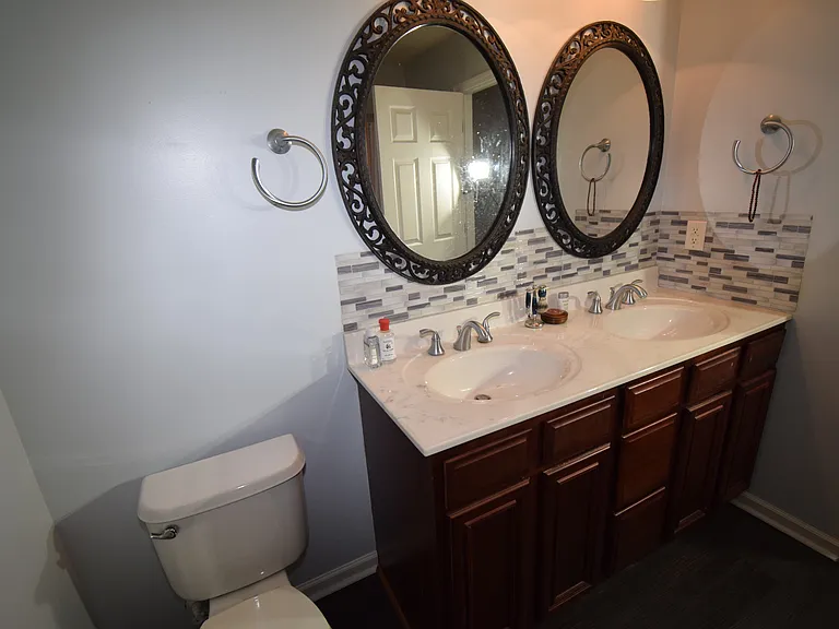 136 Penry Ln — Photo 18