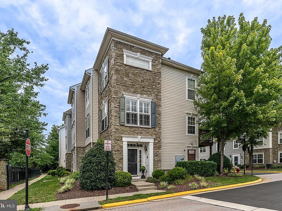 1st image of 21775 Bancroft Ct