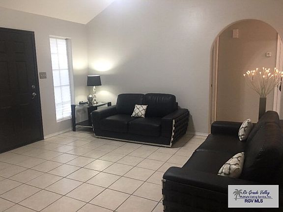 2nd image of 1317 Rachel Cir