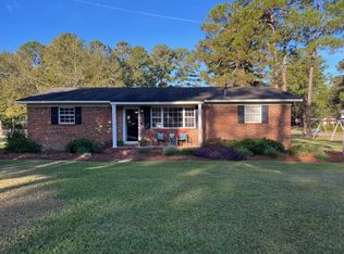 2020 Davis Ave, Tifton, GA 31794