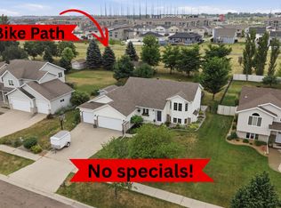 3526 46th Ave S, Fargo, ND 58104