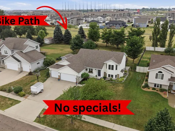 3526 46th Ave S, Fargo, ND 58104