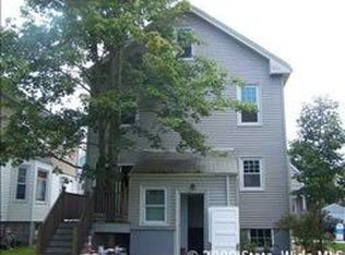 10 Atlantic St, Newport, RI 02840