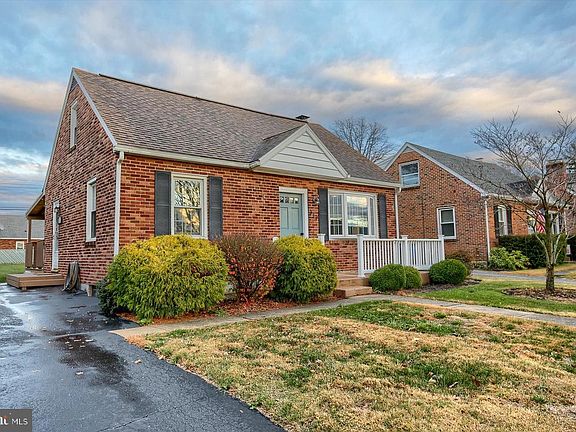 2nd image of 317 Greystone Rd