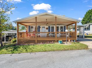 314 Happy Ln, HENDERSONVILLE, NC 28792
