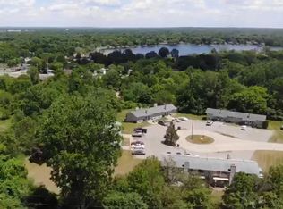 148 Huronview Ct, White Lake, MI 48386
