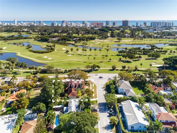 1271 W 27th St, Miami Beach, FL 33140