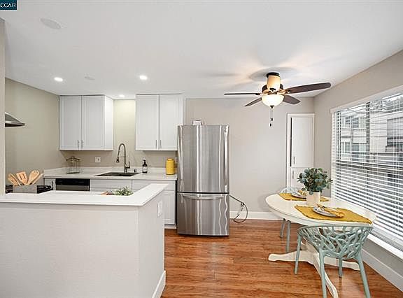 2nd image of 2031 Sierra Rd