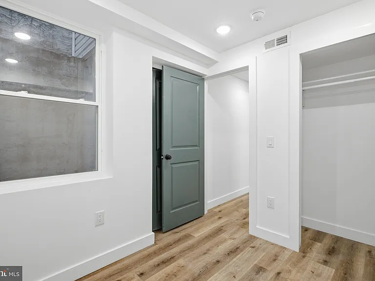 4243 Mantua Ave #1 — Photo 15