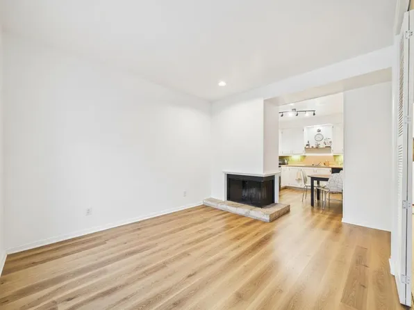 2529 Rio Grande St Unit 24, Austin, TX 78705