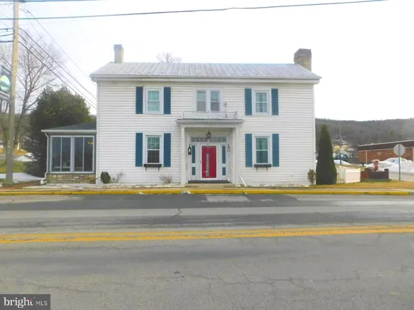 105 E Main St, Wardensville, WV 26851