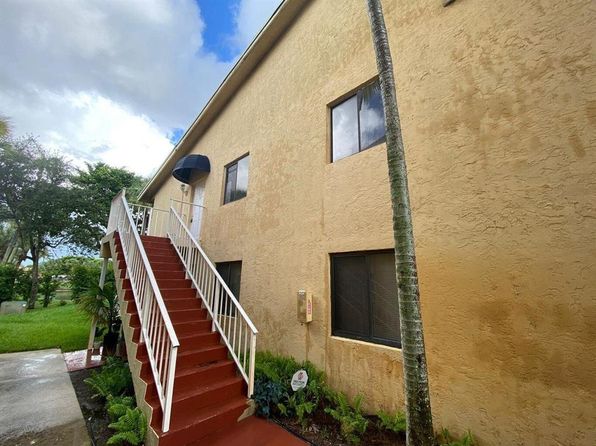 6013 10th Ave N APT 207