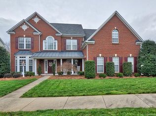 6702 Olmsford Dr, Huntersville, NC 28078