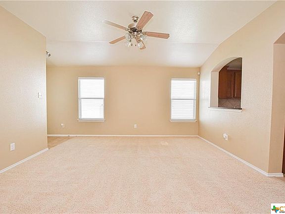 5th image of 6207 Melanie Dr