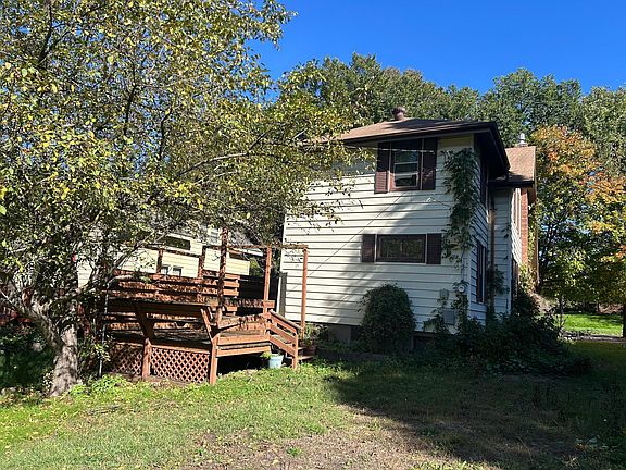 3rd image of 719 N Union Ave
