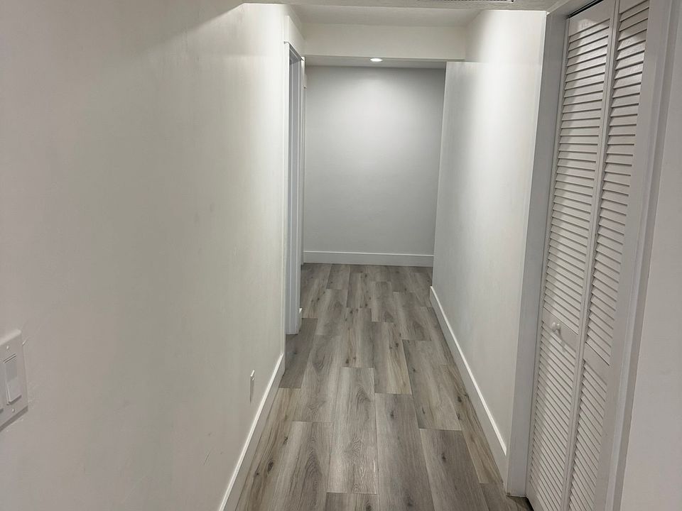 1st image of 4956 W Spire Way