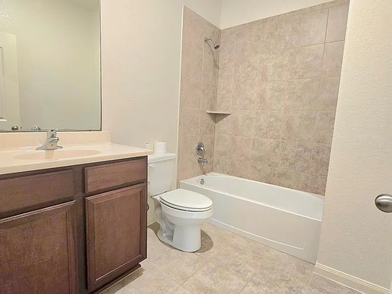 9510 Opal Gates Dr — Photo 9
