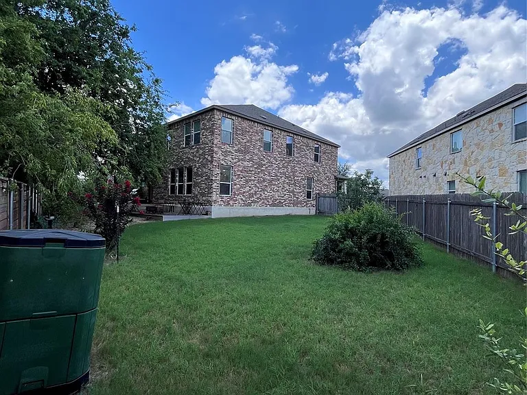 12425 Calibri Ln — Photo 24