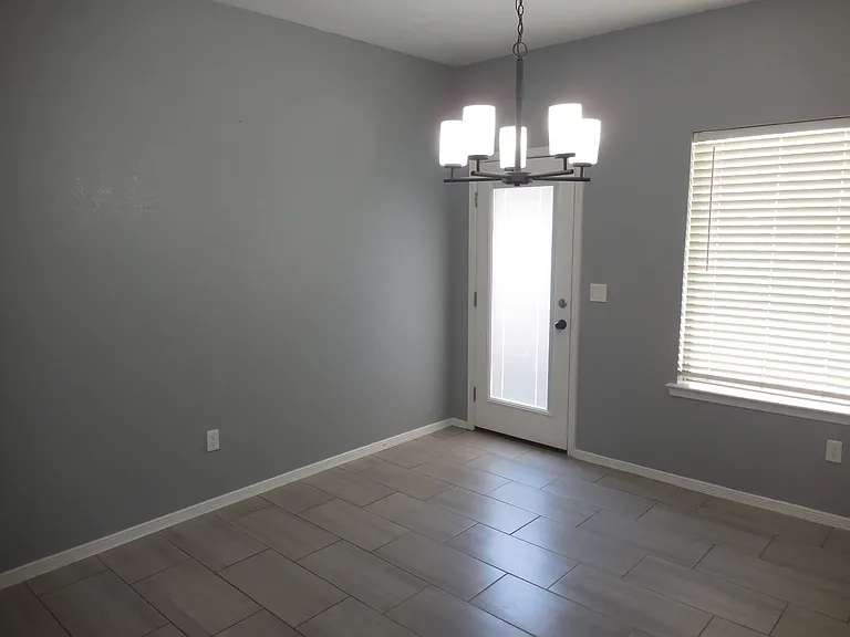 12867 Ivelet Ct — Photo 10