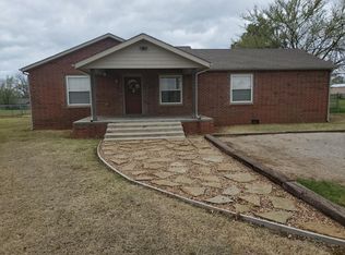 710 Wildwood Acres Dr, Stillwater, OK 74075