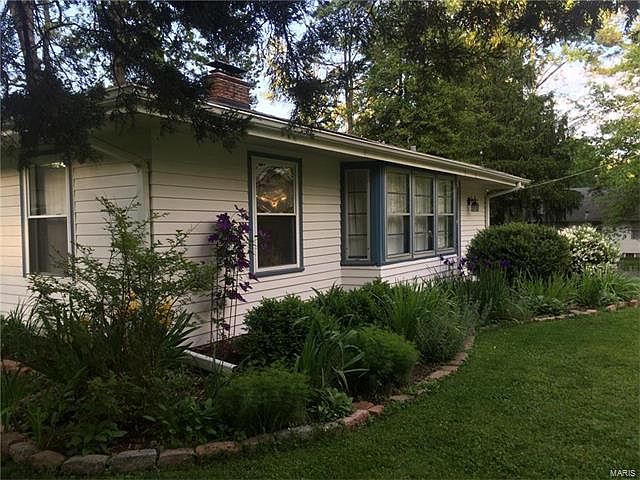 1st image of 945 Mabel Ave