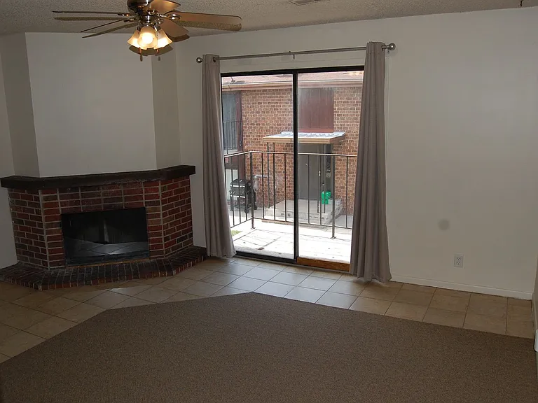 3632 Huntington Ave — Photo 4