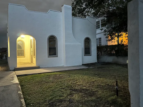 587 N Monroe St, Eagle Pass, TX 78852