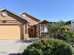 1215 Antelope Pass Dr, Las Cruces, NM 88012