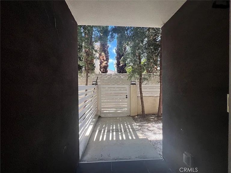13804 Cordary Ave — Photo 9