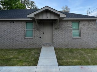 200 W Border St #B, Harrisburg, AR 72432