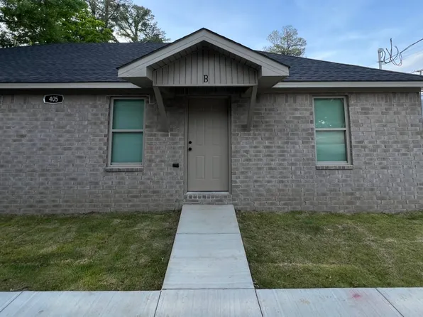 200 W Border St #B, Harrisburg, AR 72432