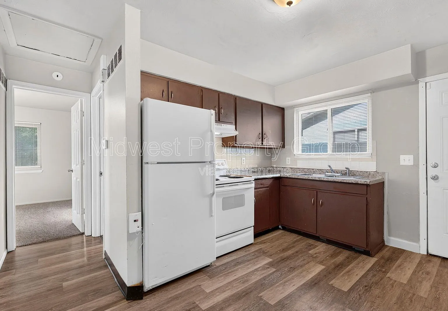 2 bed, 1.0 bath, 684 sqft, $1,025 — Photo 4