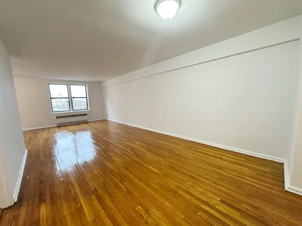 9303 Shore Road image 6 of 15