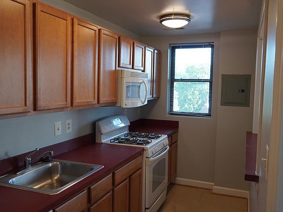 Kitchen with gas stove