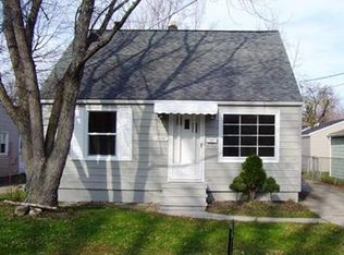 33105 Alva Dr, Eastlake, OH 44095