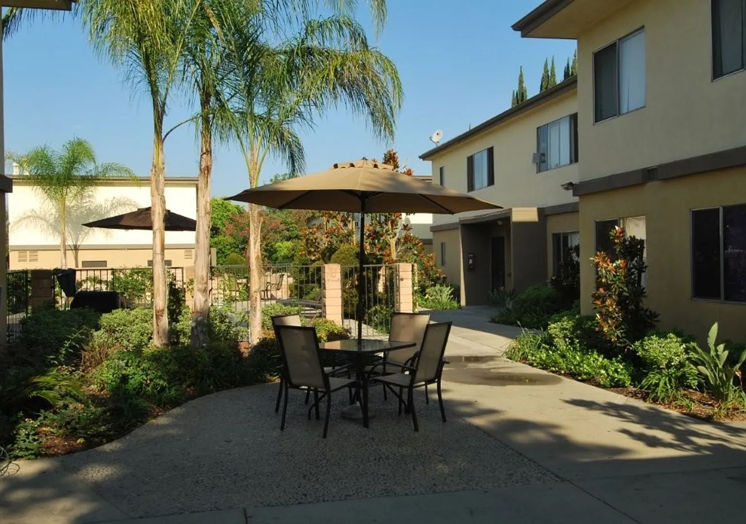 La Habra Terrace Iii Apartment — Photo 4